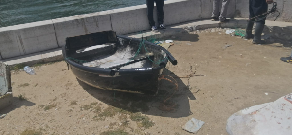 Embarcação acidentada